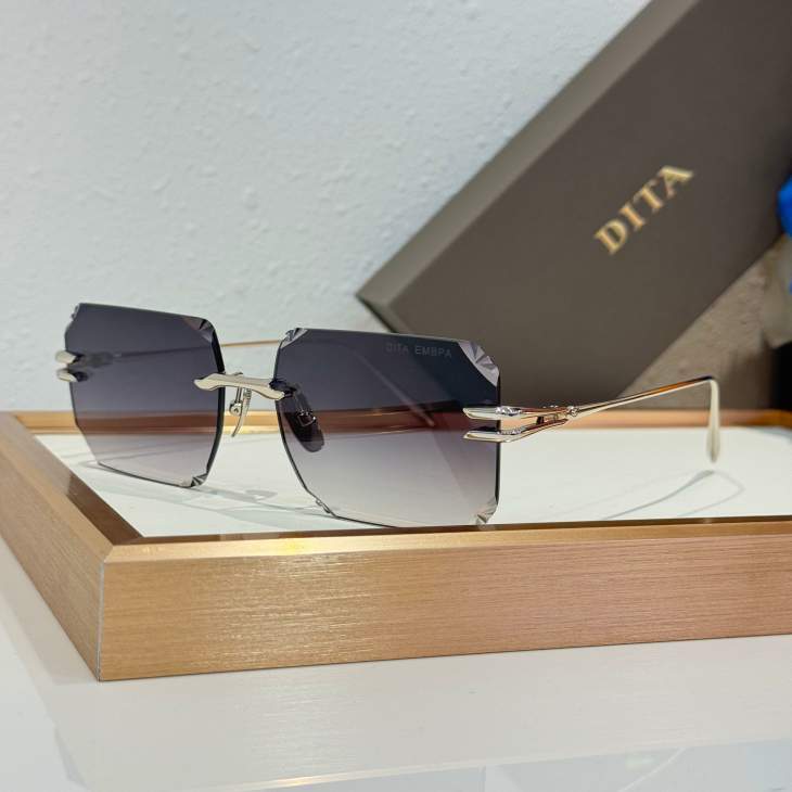 Picture of Dita Sunglasses _SKUfw77796069fw